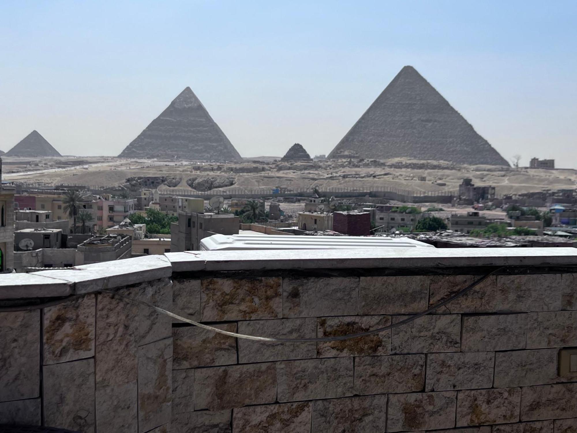 Imhotep Pyramids View Inn Kafret el-Gabal Exterior foto
